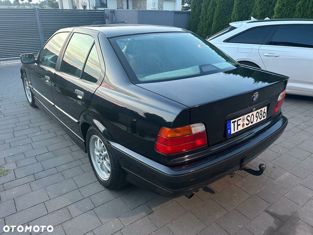 BMW Seria 3 - 11