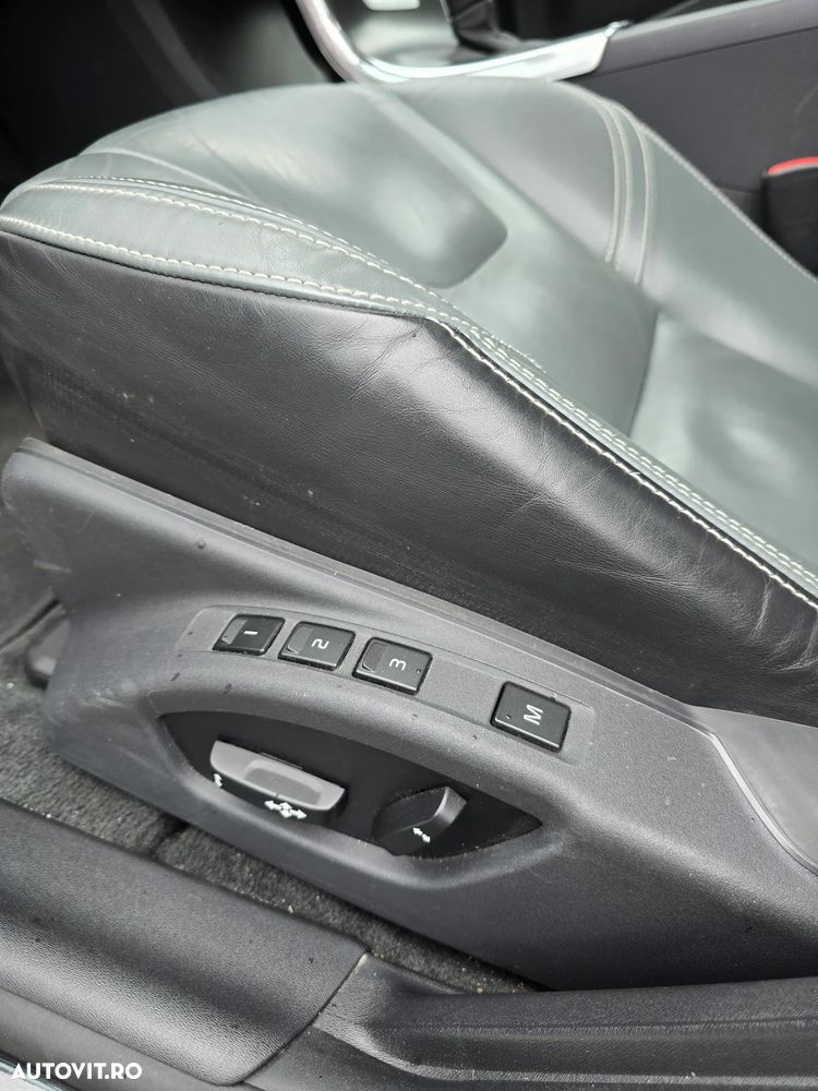 Volvo S60 T6 AWD Summum - 25