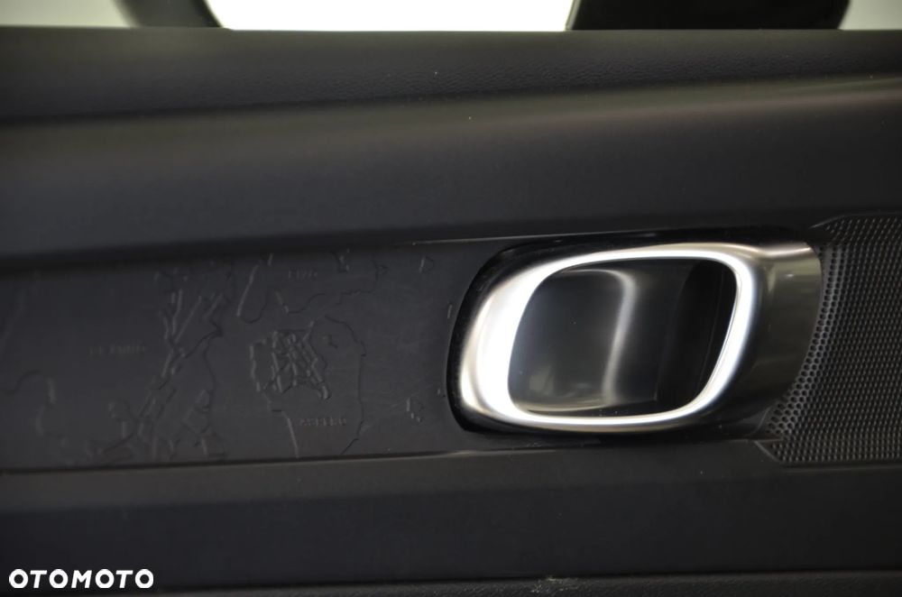 Volvo XC 40 - 33