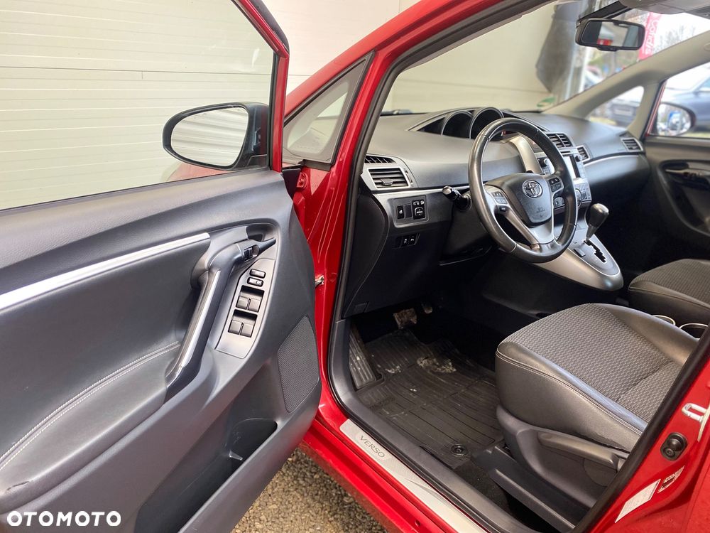 Toyota Verso 1.8 Premium MS - 6