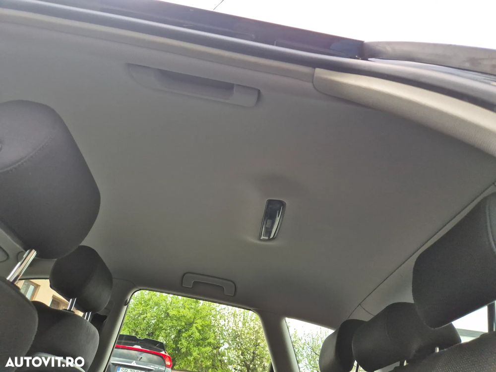 Audi A3 ack 1.6 S-tronic Ambiente - 18