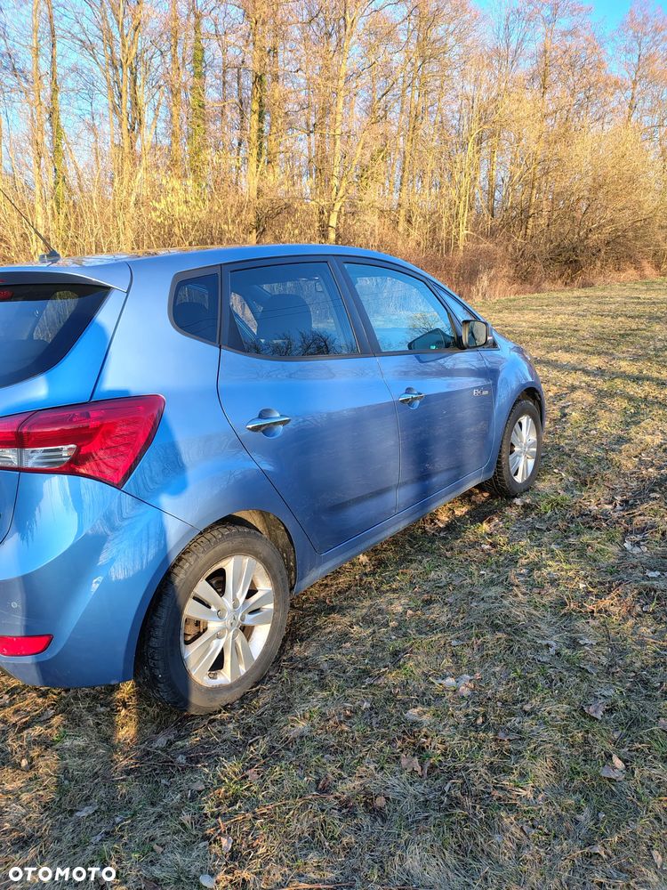 Hyundai ix20 1.4 CRDi Premium blue - 6