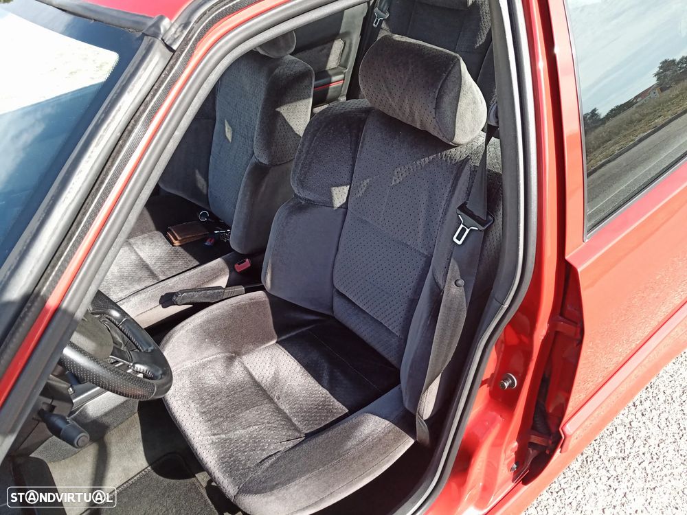Renault 21 2.0 Turbo Quadra - 11