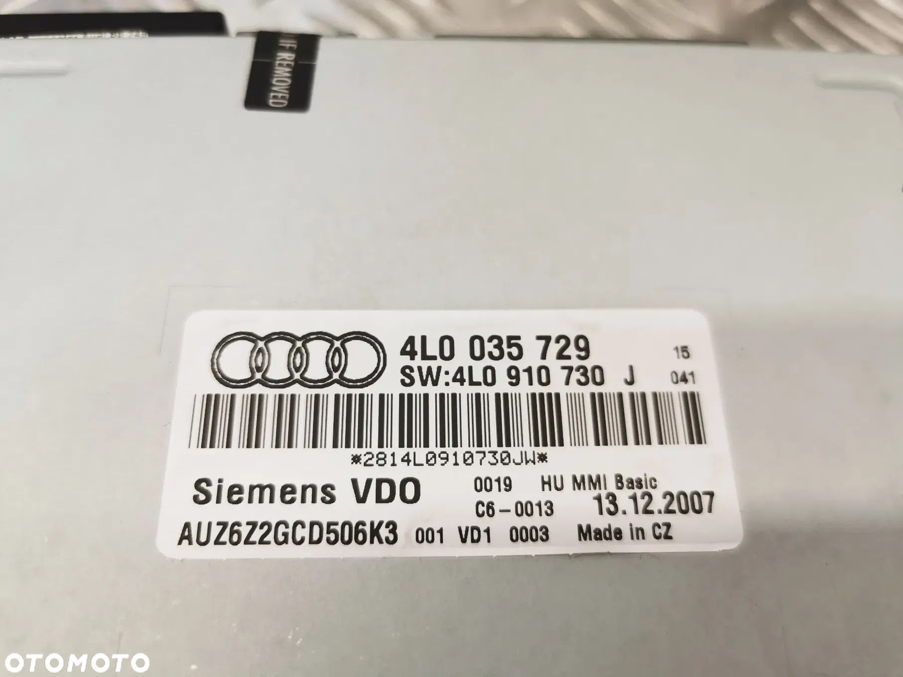 AUDI Q7 05-15R ZMIENIARKA PLYT CD 4L0035729 - 3