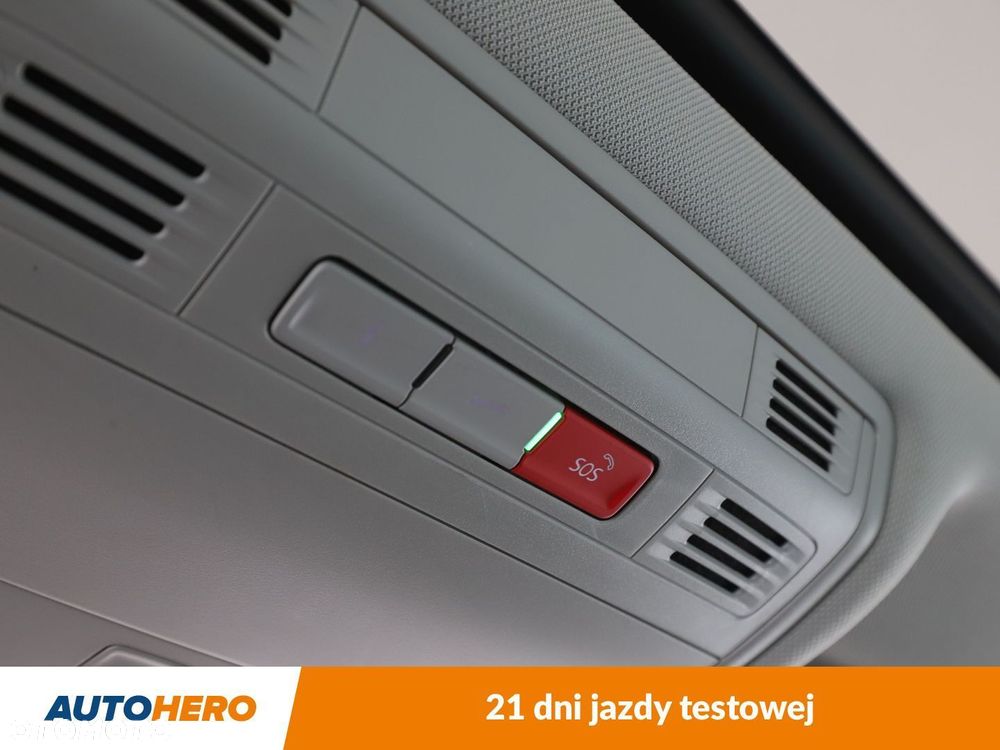 Volkswagen Tiguan - 37