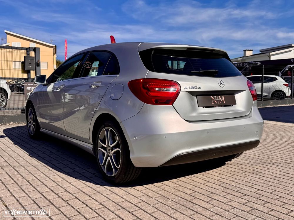 Mercedes-Benz A 180 d Urban Aut. - 7