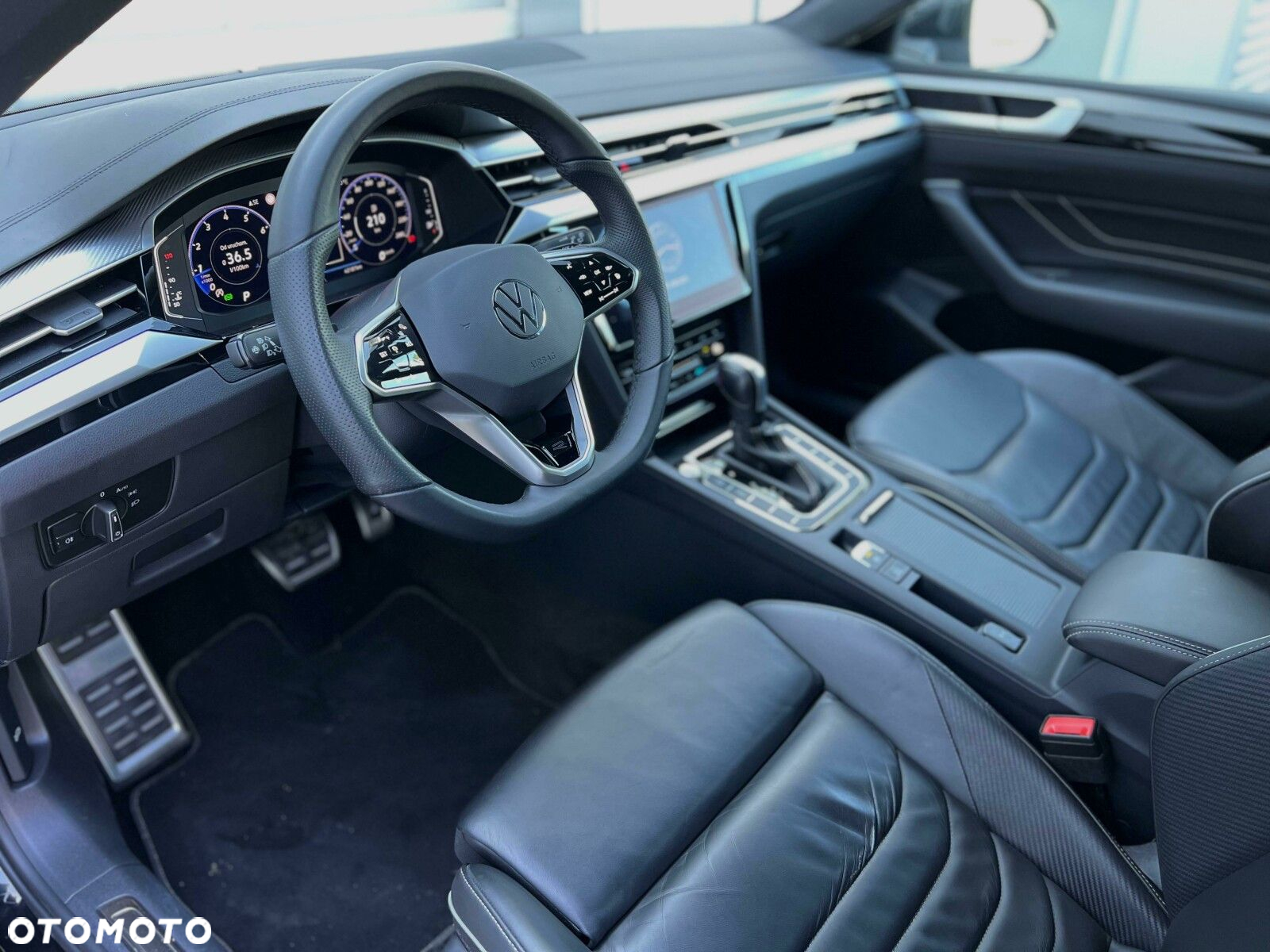 Volkswagen Arteon 2.0 TSI R-Line DSG - 10