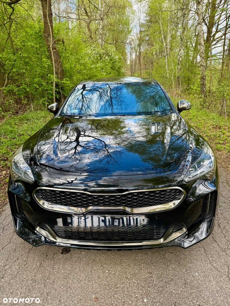 Kia Stinger - 3