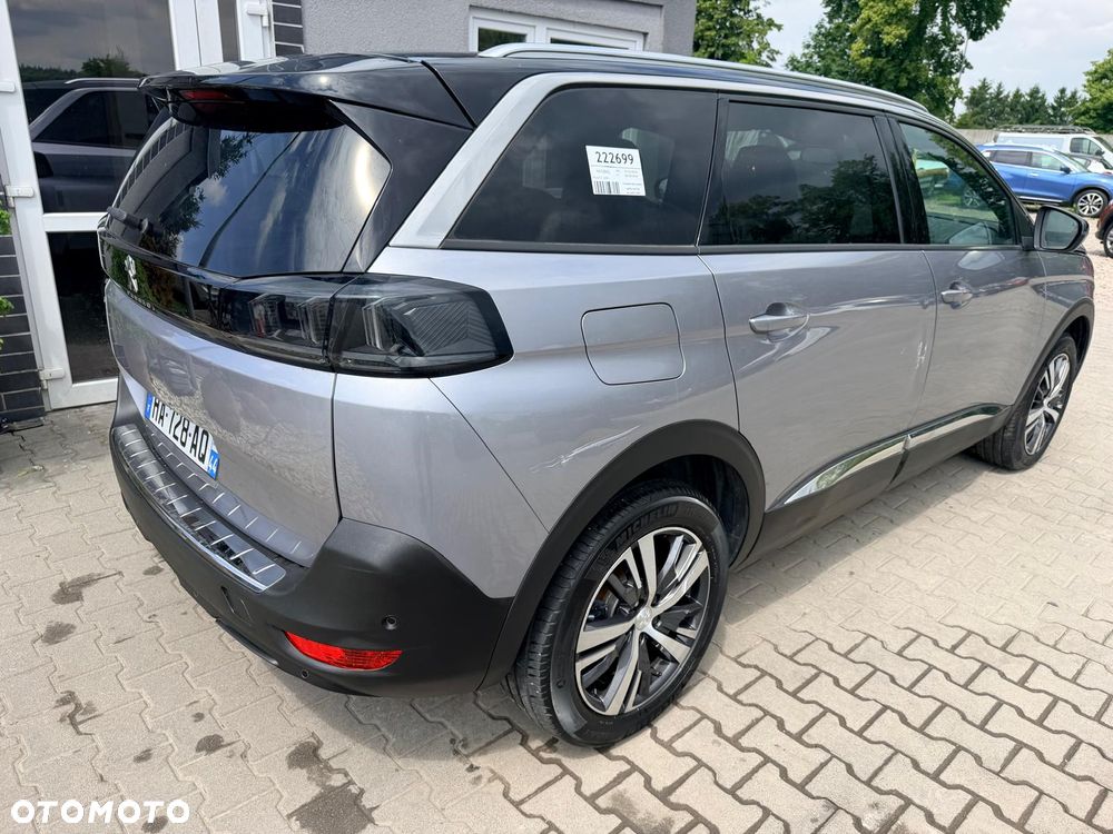 Peugeot 5008 - 23
