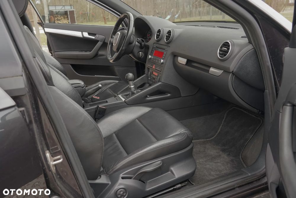 Audi A3 Sportback 1.8 TFSI S line Sportpaket (plus) - 10