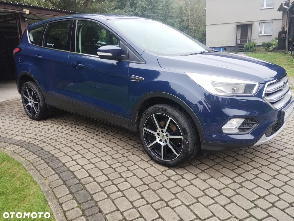 Ford Kuga - 2