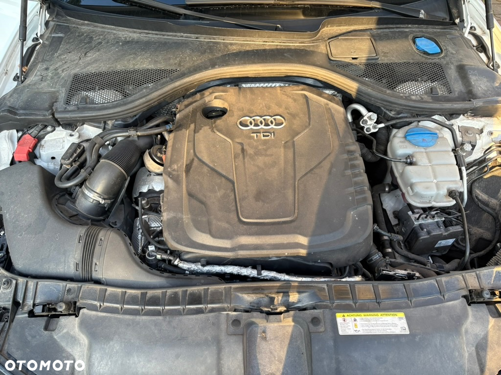 Audi A6 Avant 2.0 TDI quattro S tronic - 15