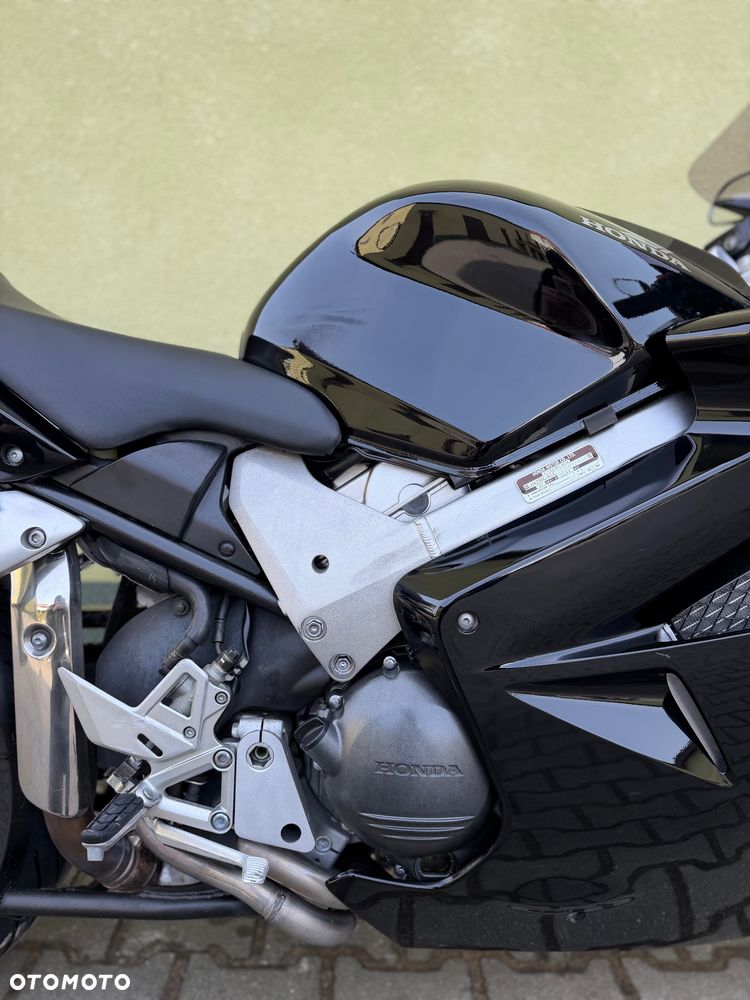 Honda VFR - 9