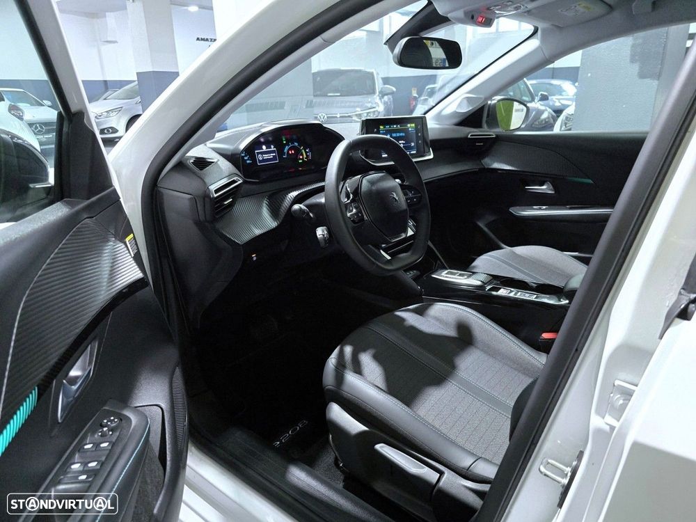 Peugeot e-208 50 kWh Allure Pack - 11