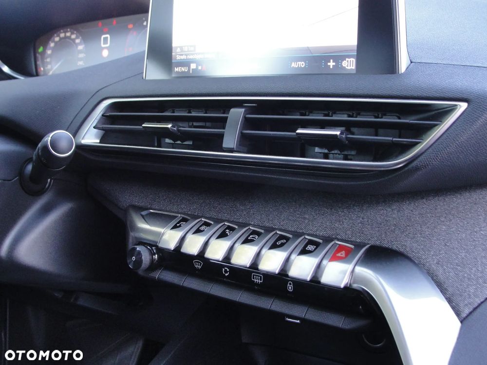 Peugeot 3008 BlueHDi 130 Stop & Start Allure - 32