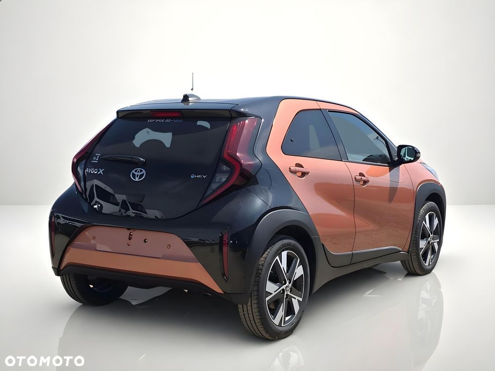 Toyota Aygo X Hybrid 1.5 Style e-CVT - 7