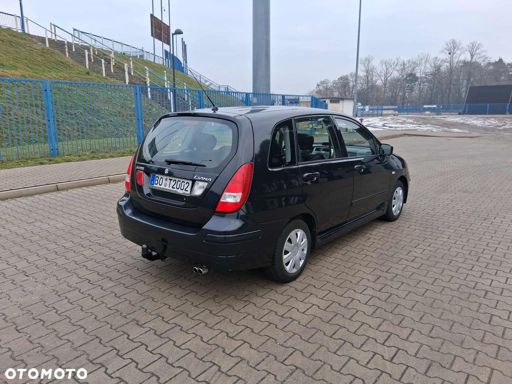 Suzuki Liana - 5