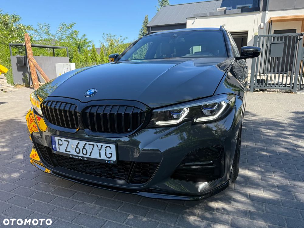BMW Seria 3 330i xDrive M Sport sport - 2