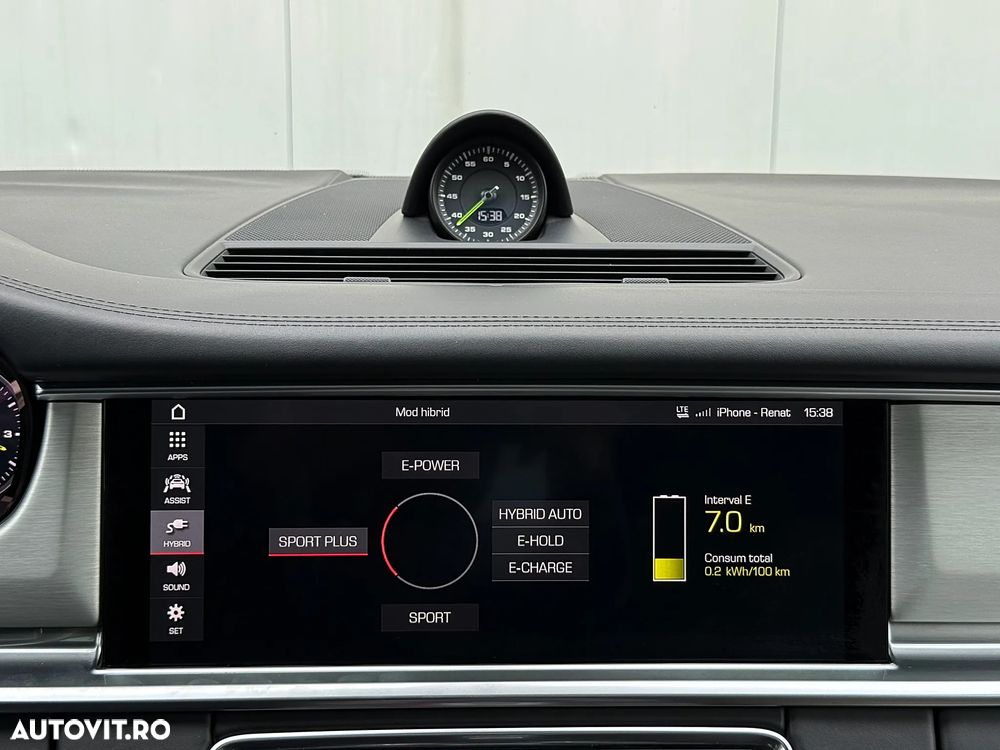 Porsche Panamera 4 E-Hybrid Executive - 38