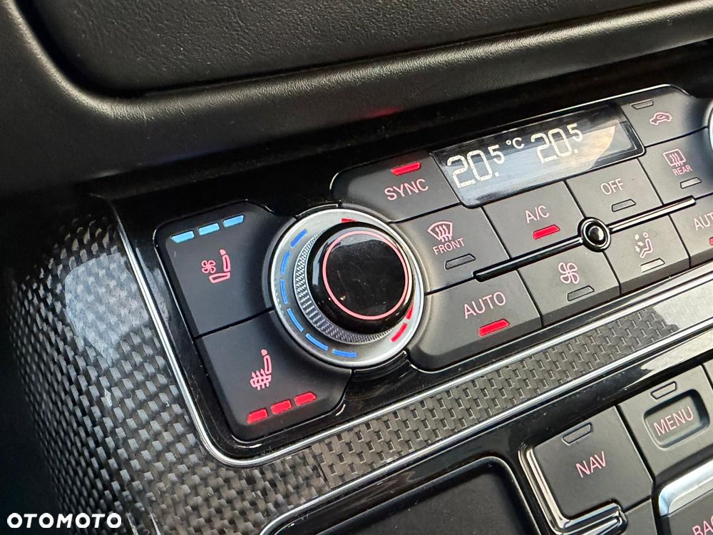 Audi S8 Standard - 15