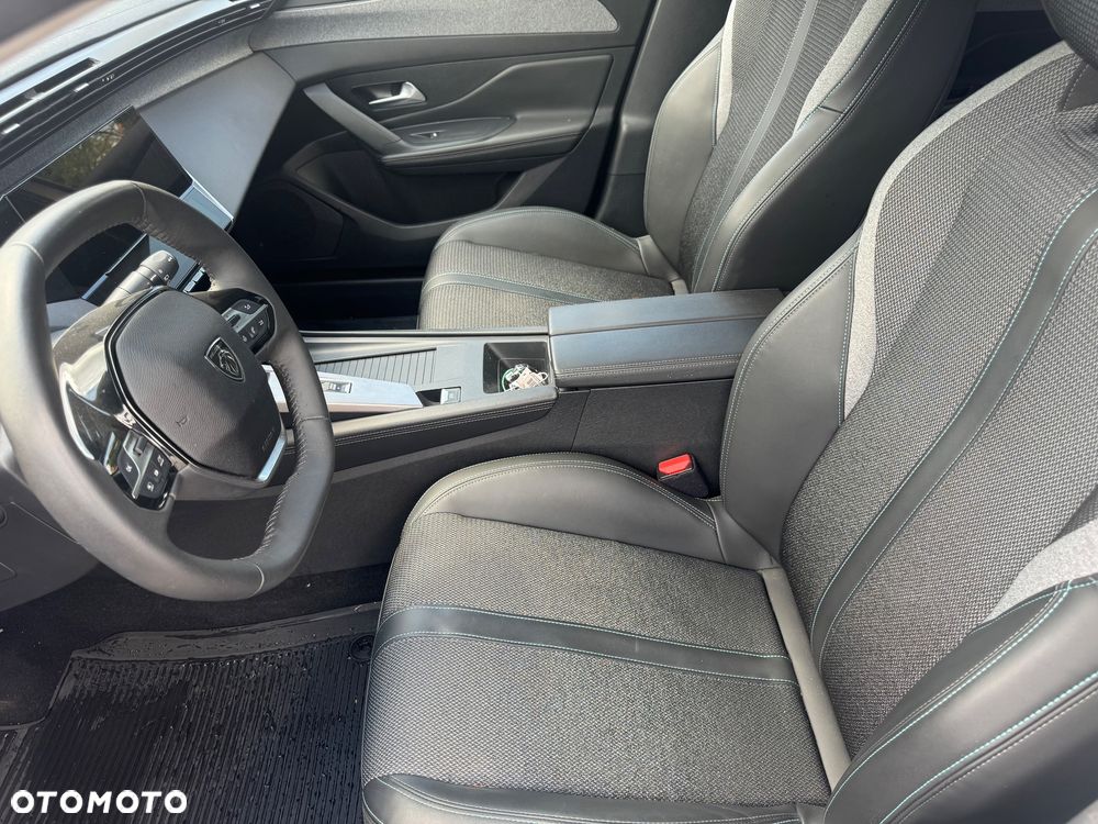 Peugeot 308 BlueHDi 130 EAT8 Allure Pack - 11