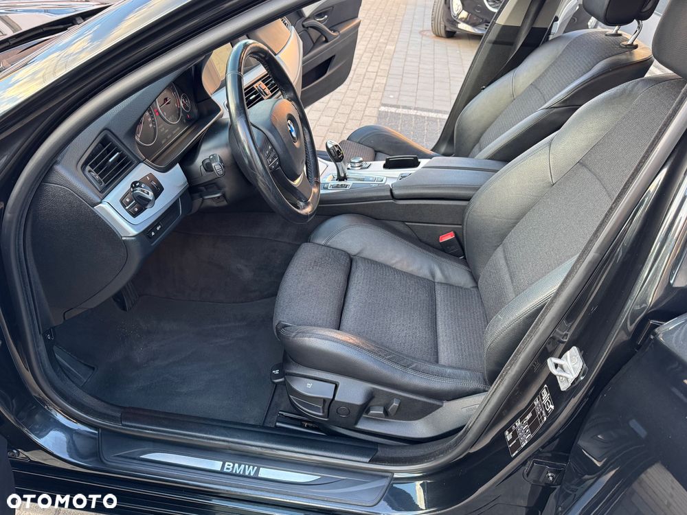 BMW Seria 5 520d BluePerformance - 6
