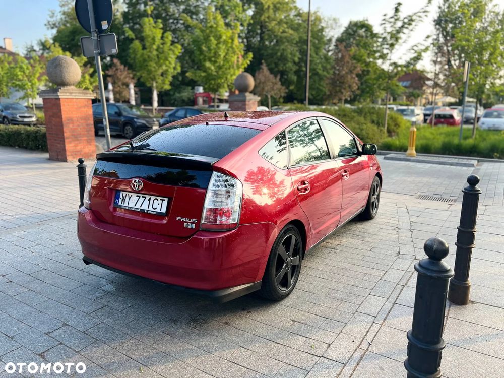 Toyota Prius 1.5 VVT-i Prestige - 3