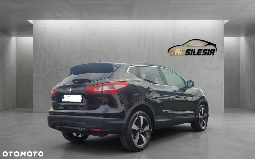 Nissan Qashqai 1.6 DCi N-Connecta - 8
