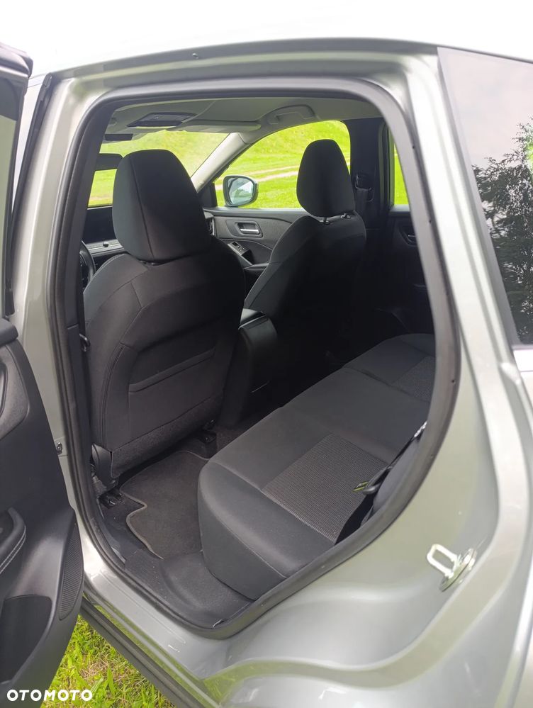 Nissan Qashqai 1.3 DIG-T MHEV Acenta Xtronic - 16
