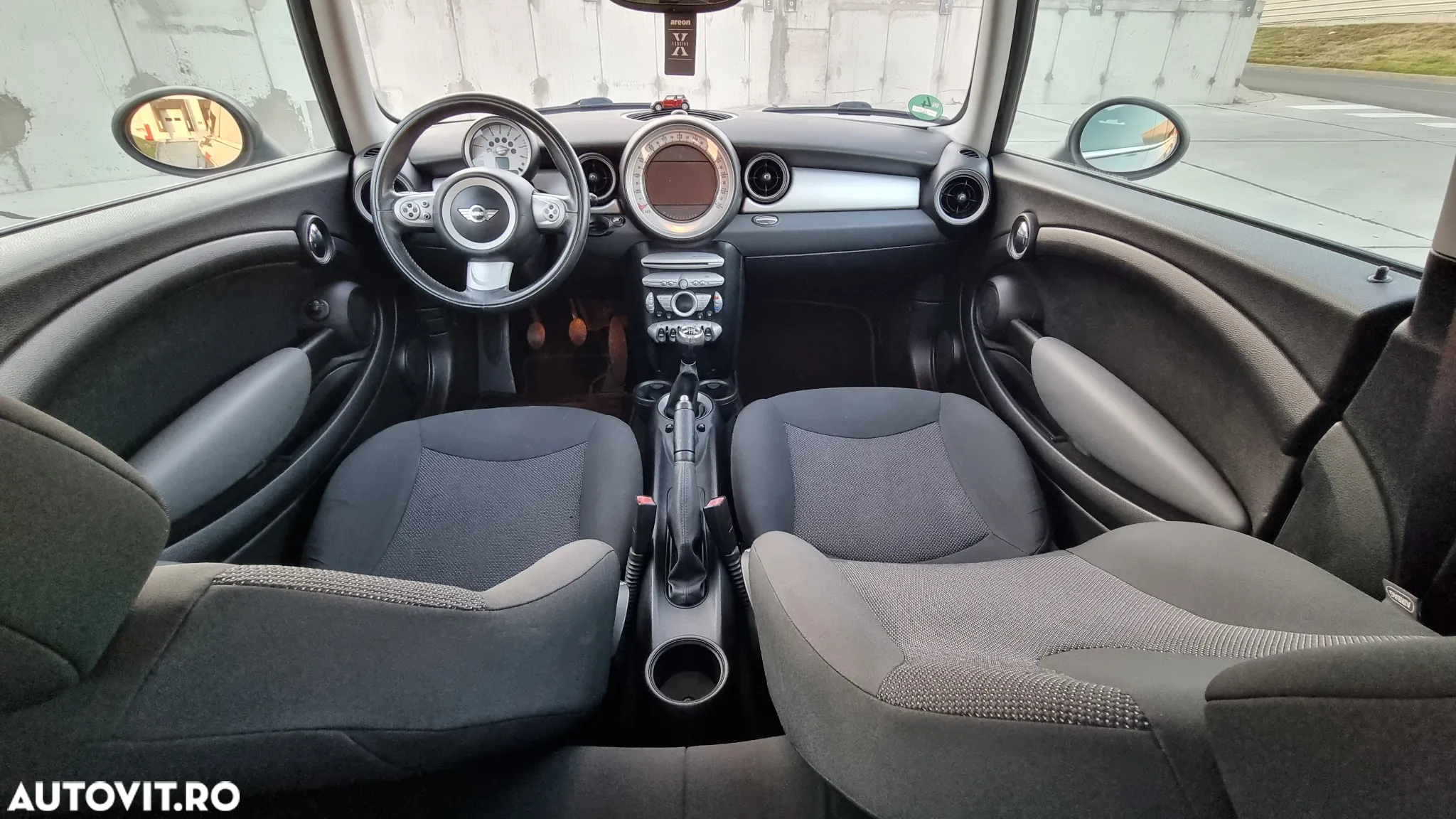 Mini ONE Standard - 8