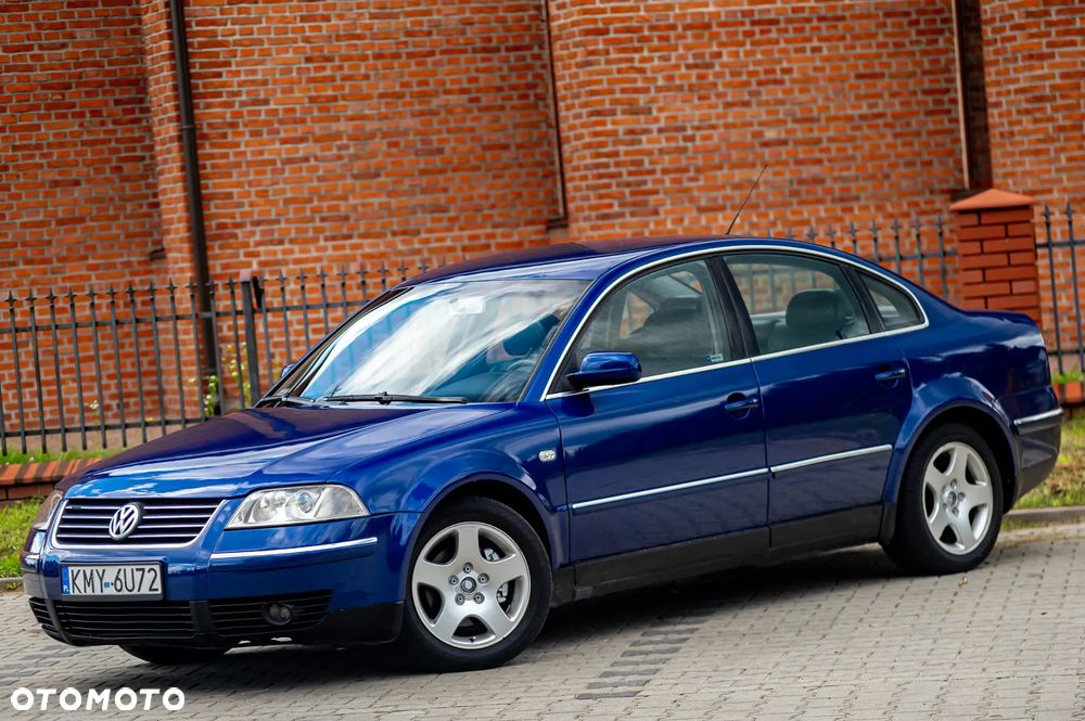 Volkswagen Passat 1.9 TDI 4Mot Highline - 8