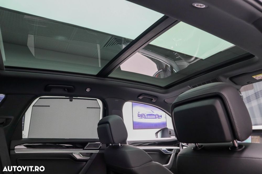 Volkswagen Touareg 3.0 V6 e-Hybrid 4Motion Aut. Elegance - 7