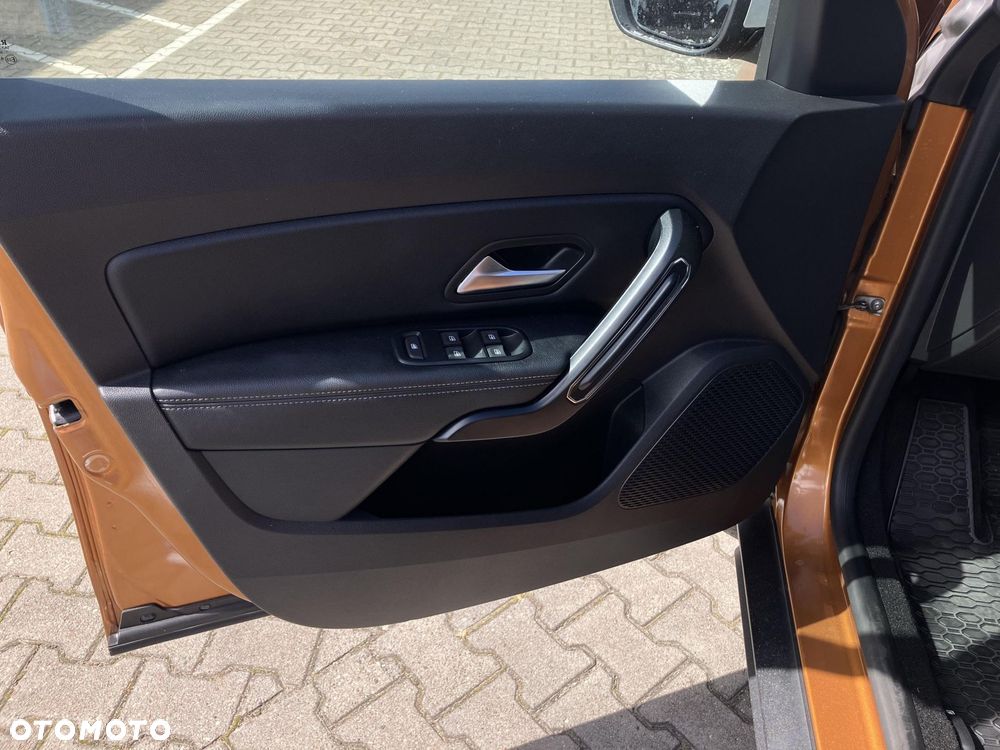 Dacia Duster 1.0 TCe Prestige - 10