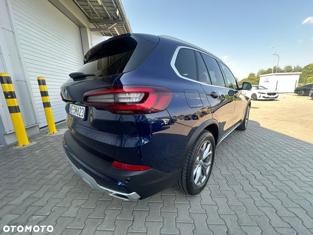 BMW X5 xDrive25d - 14