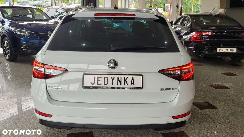 Skoda Superb - 38