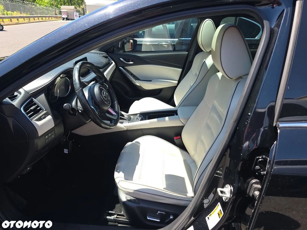 Mazda 6 - 13