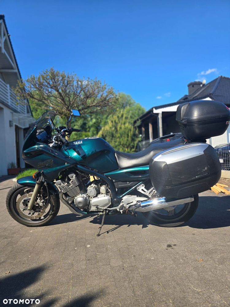 Yamaha XJ - 4