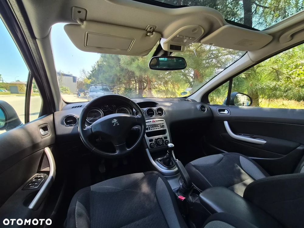 Peugeot 308 - 30