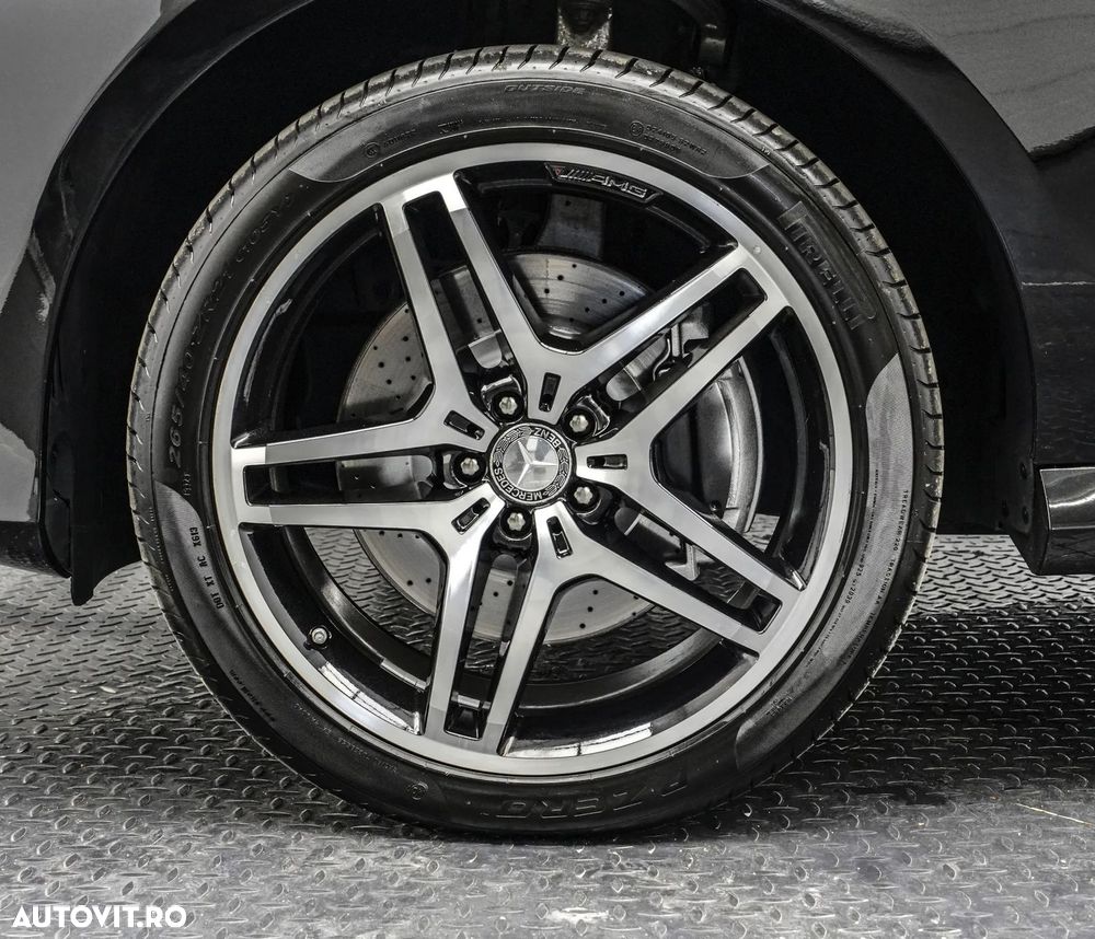 Mercedes-Benz GLE - 33