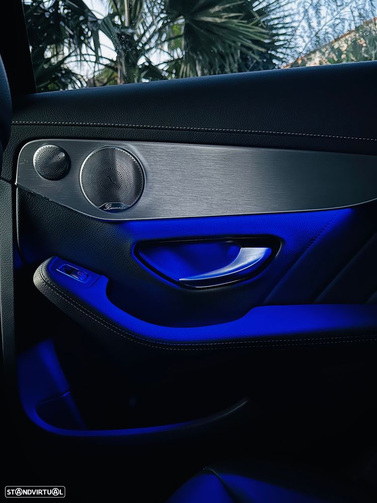 Mercedes-Benz C 300 e T 9G-TRONIC Night Edition - 20