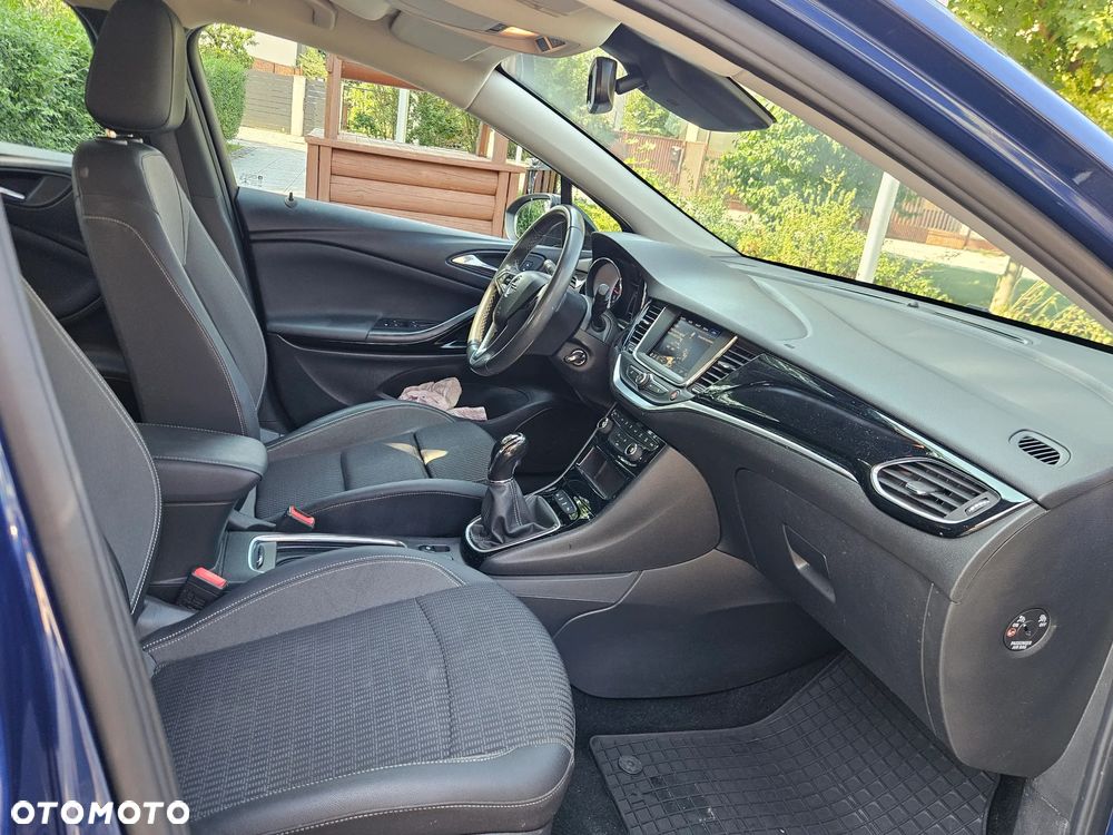 Opel Astra 1.2 T S&S - 12