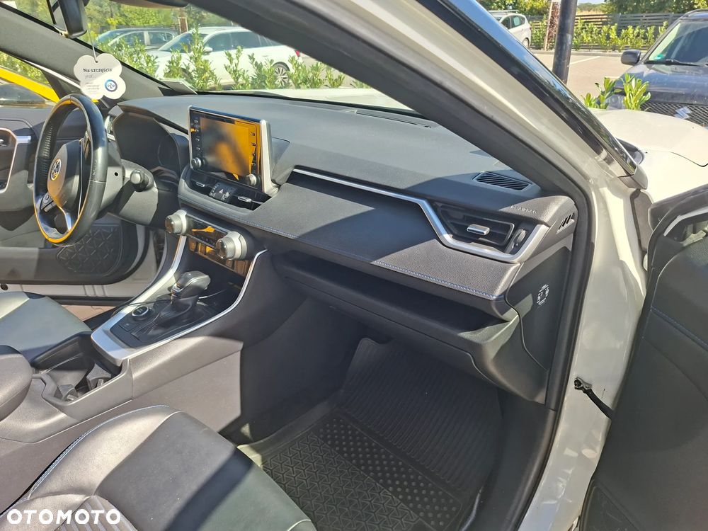 Toyota RAV4 - 20
