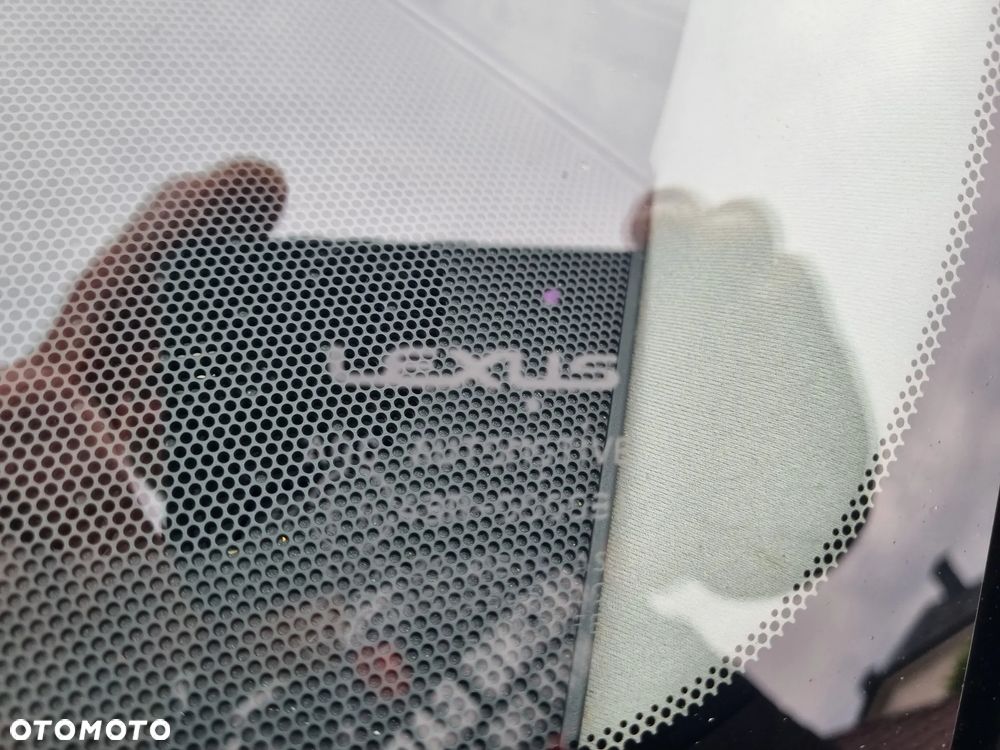 Lexus IS Business Edition - 19