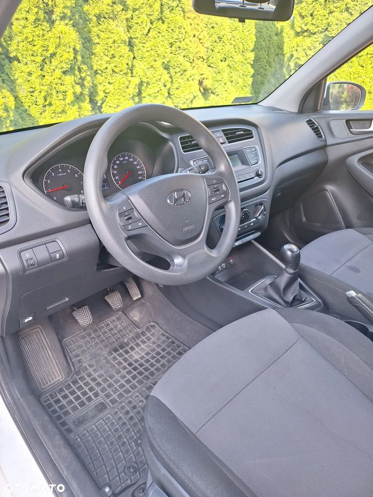 Hyundai i20 1.2 Classic Plus - 12