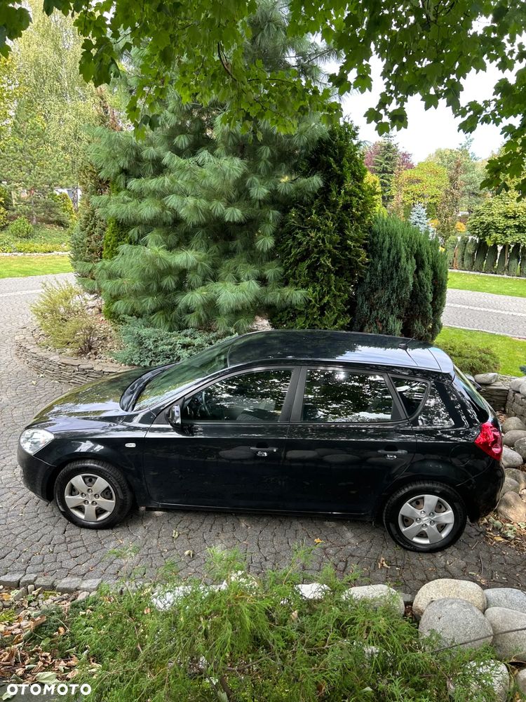 Kia Ceed Cee'd 1.4 Comfort - 22