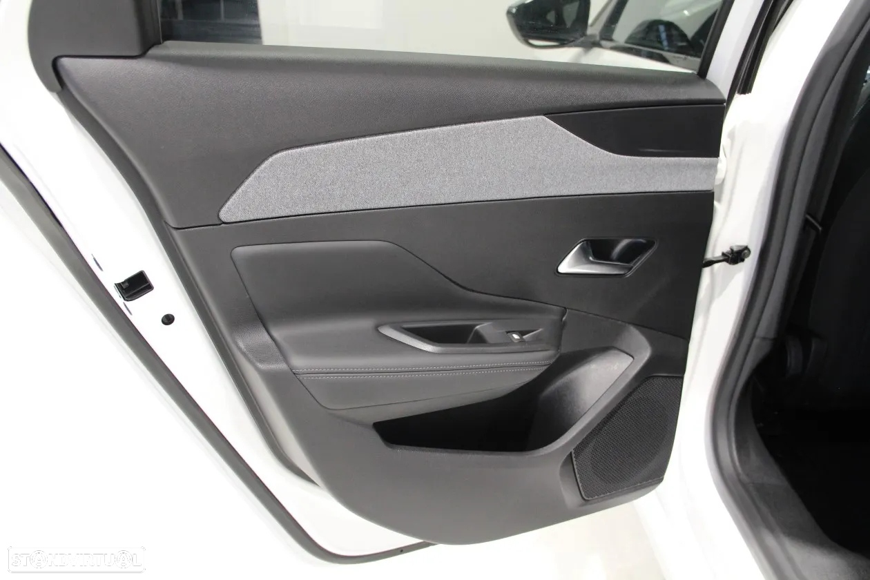 Peugeot 308 SW 1.2 PureTech Allure Pack - 33