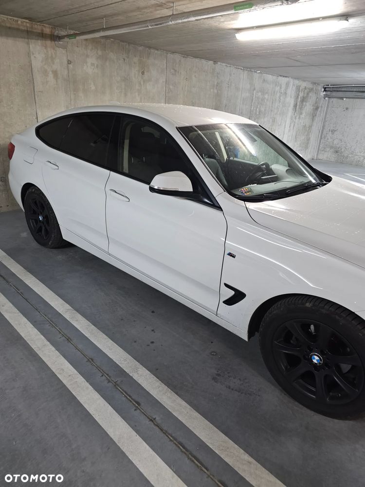 BMW 3GT 318d - 8