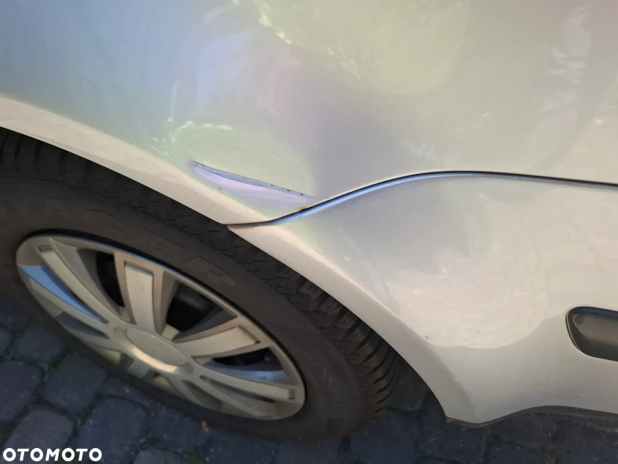 Volkswagen Passat 2.0 Comfortline - 5