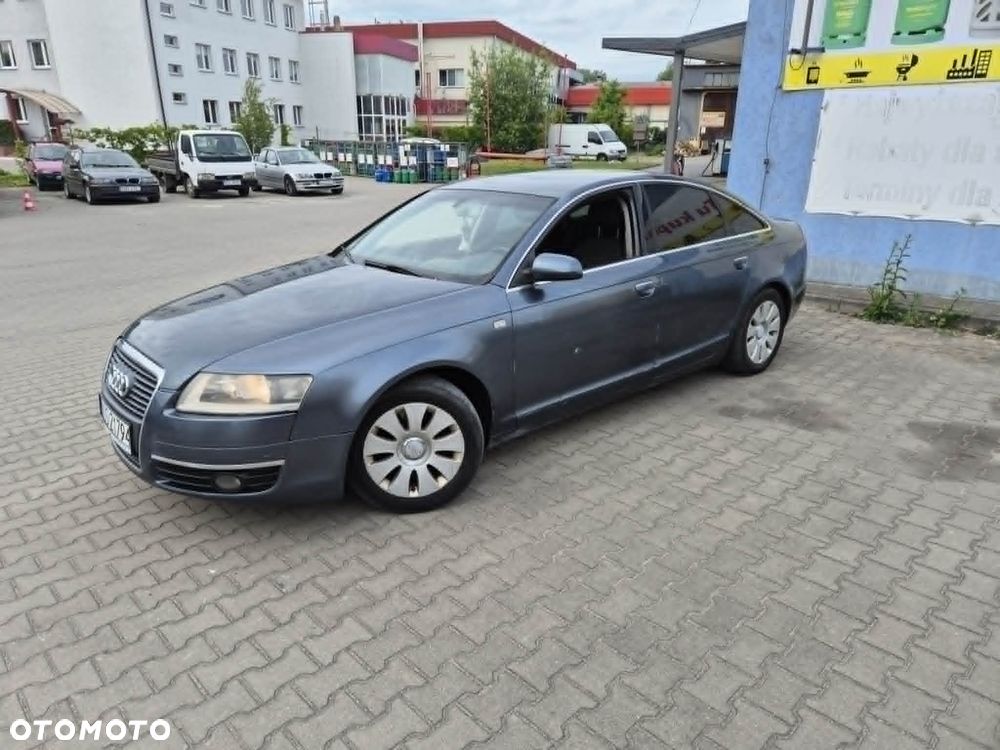 Audi A6 Limousine 2.4 - 3