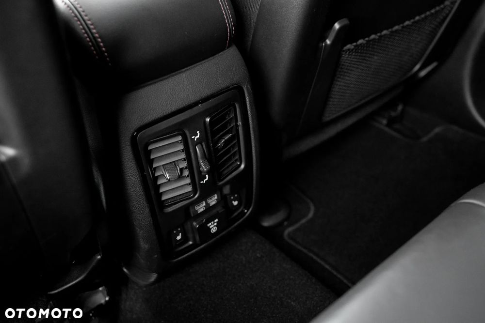 Dodge Durango 5,7 R/T - 36